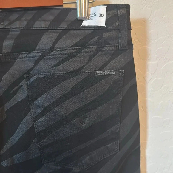 HUDSON Barbara High Waist Super Skinny Black Coated Zebra Print Jeans Size 30 - Picture 4 of 6